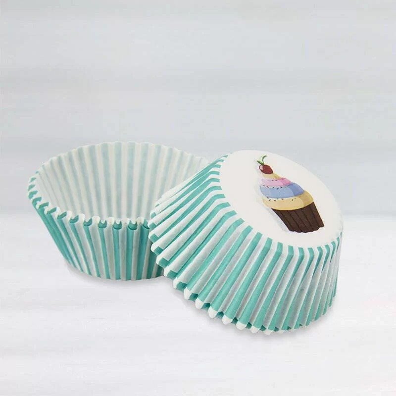 40 cupcake cups - Mint