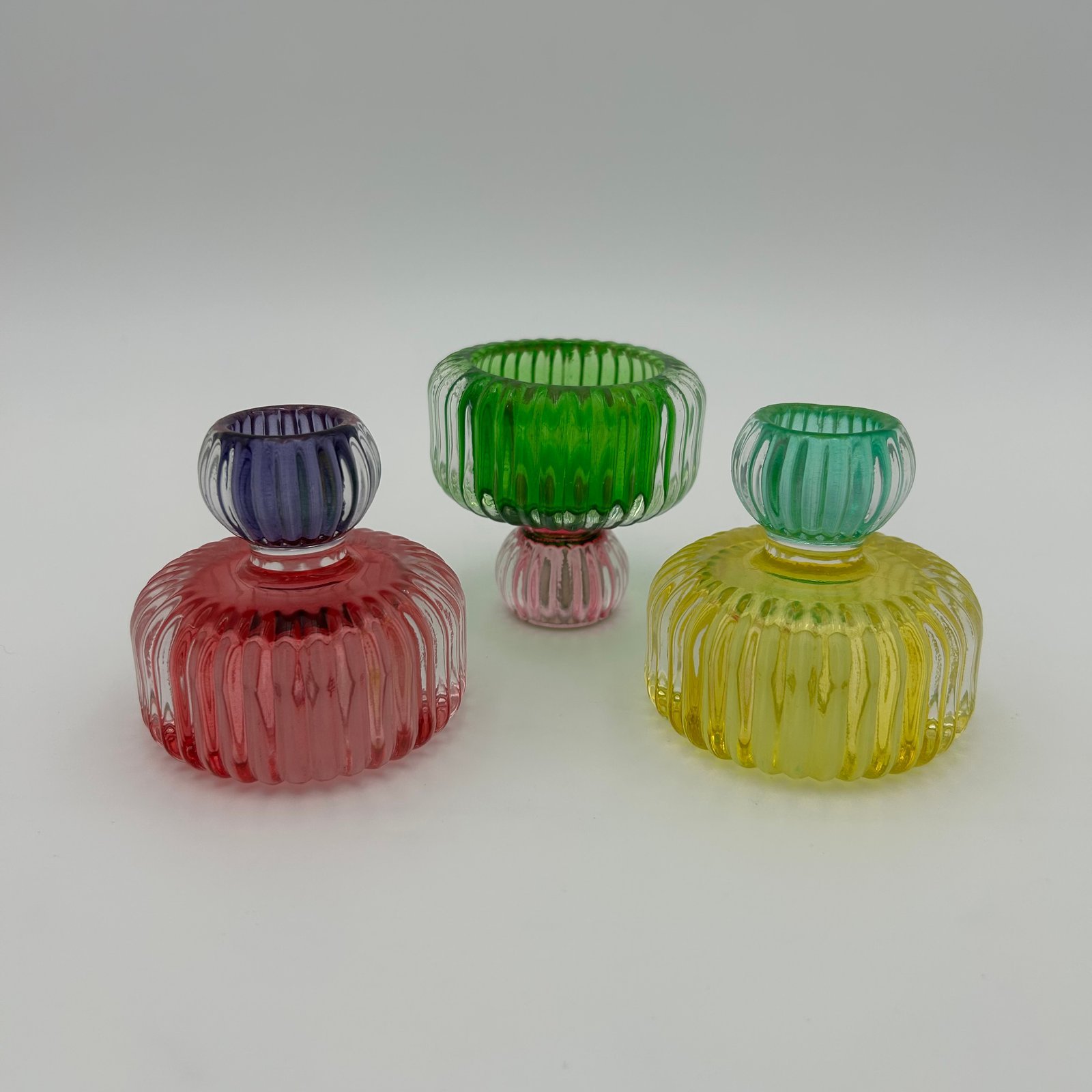 MULTICOLOURED GLASS CANDLE HOLDER 7.5X7.5CM 3 ASST