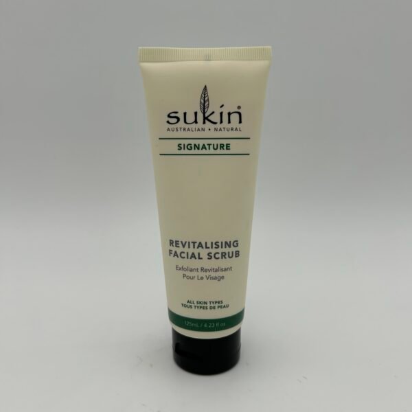Sukin Signature Revitalising Facial Scrub 125mL