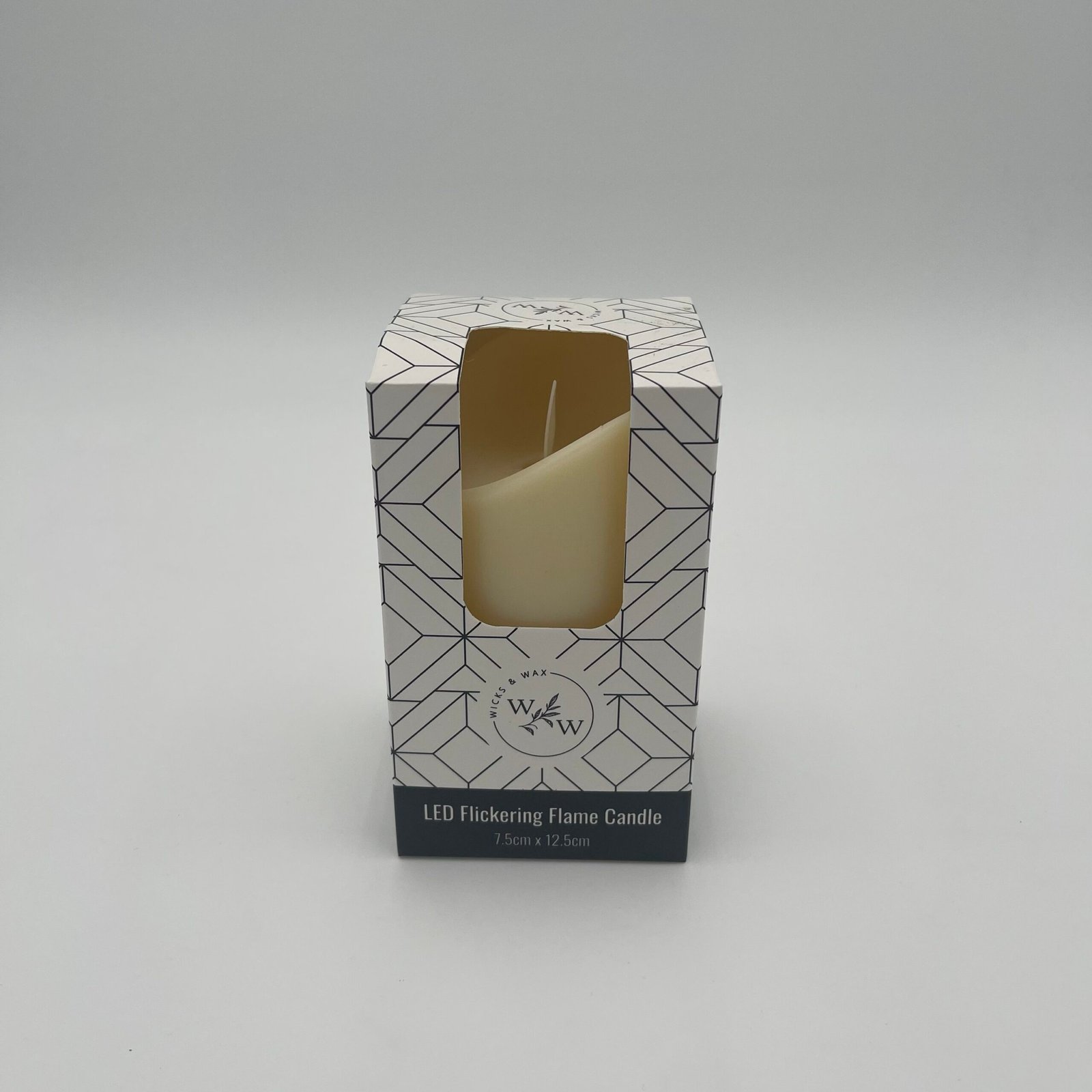 7.5 x 12cm LED Flickering Flame Candle