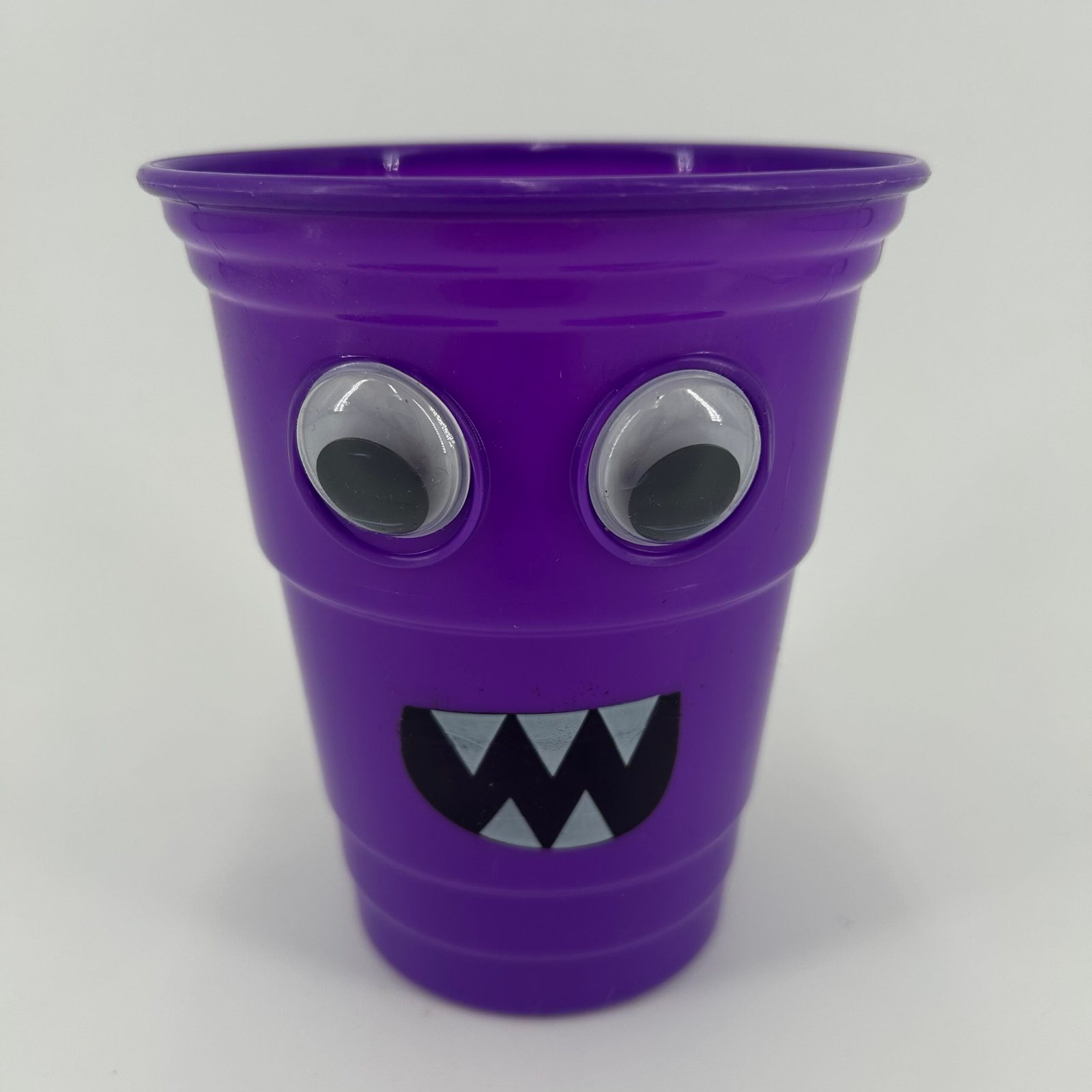 Halloween Googly Eyes Tumbler 12.7cm Purple                                 