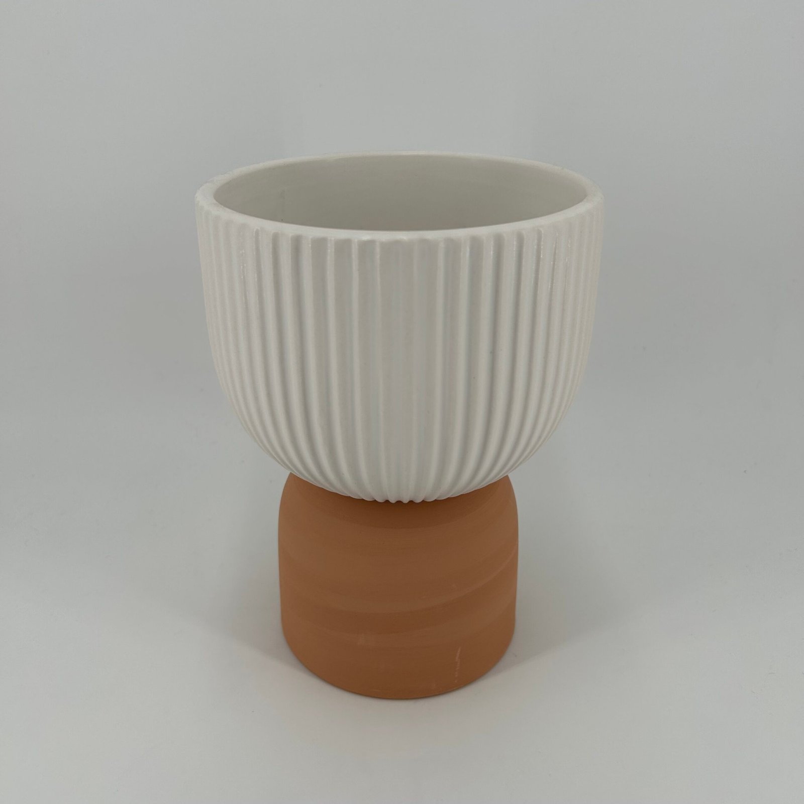 Clay Ceramic Designer Pot (15.2x15.2x20.8cm)